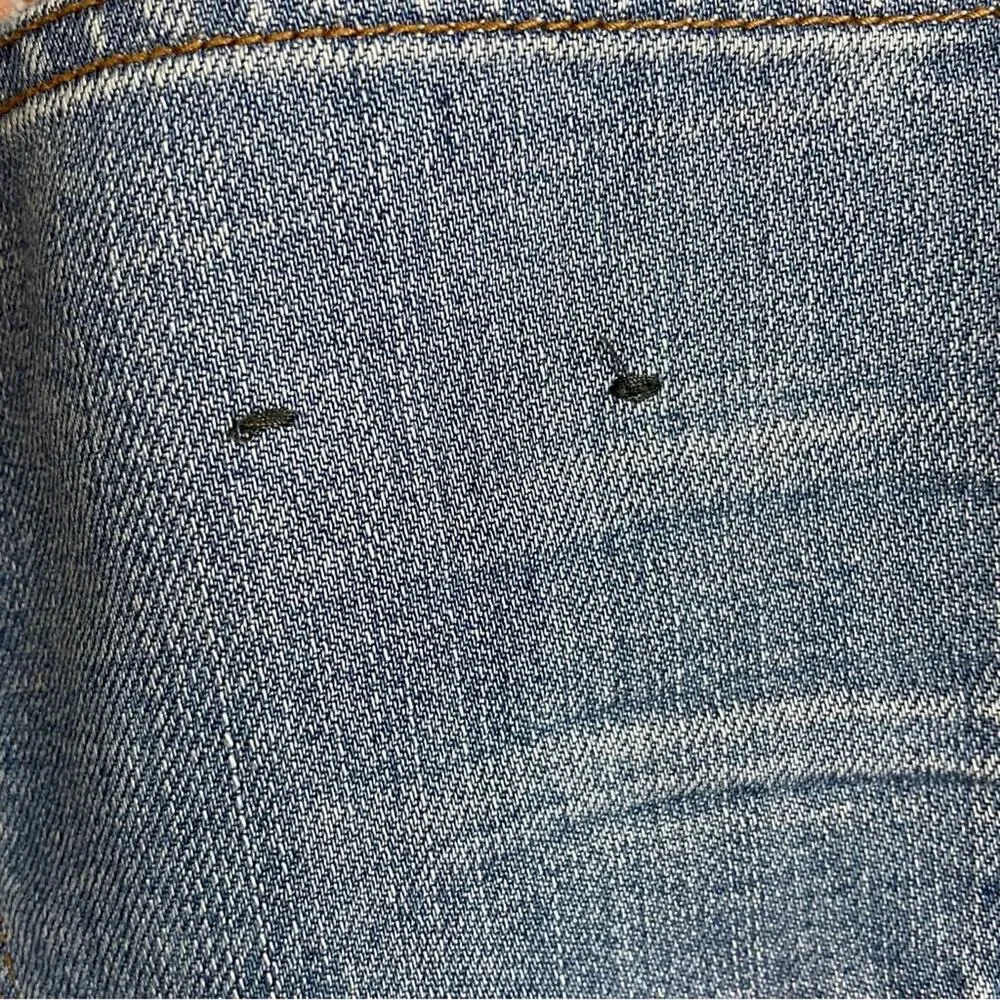 J Crew Slim Broken In Boyfriend Medium Wash Jeans 29